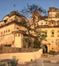 Taxi Services for Udaipur Sightseeing